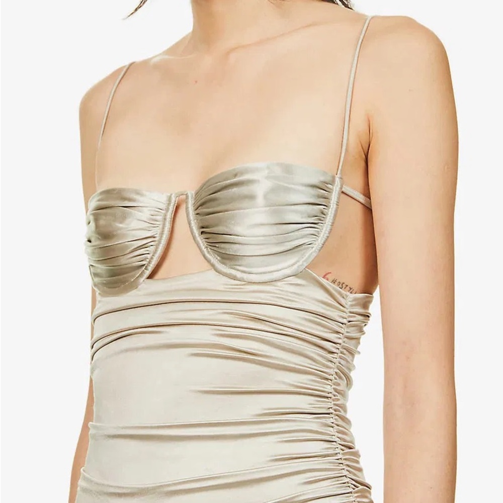 Isa Boulder ruched ripple one piece swimsuit NWT